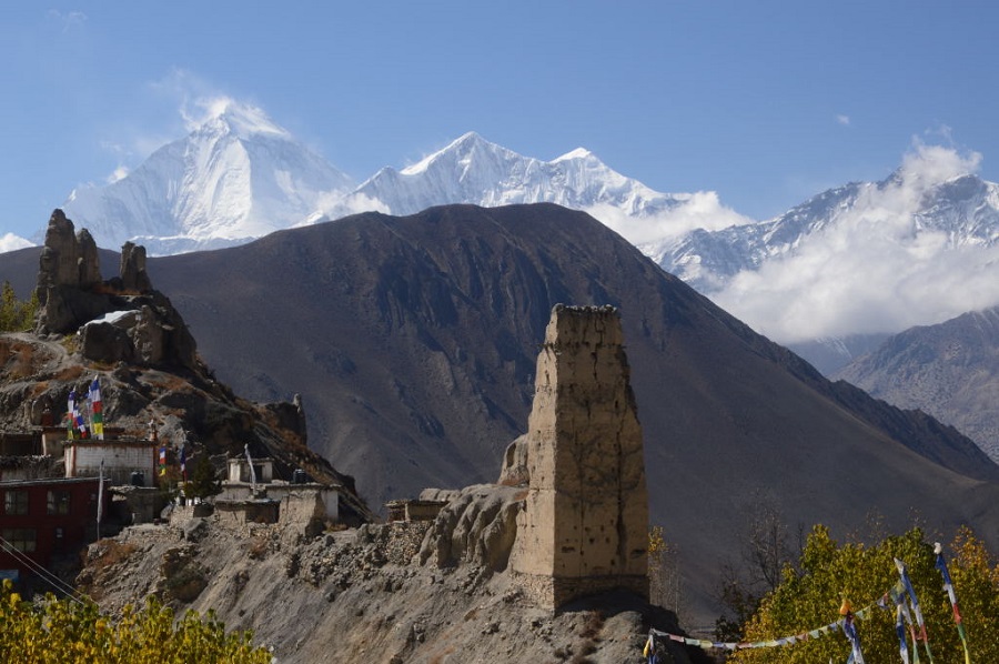 highlights of Annapurna, the best favoured trekking region